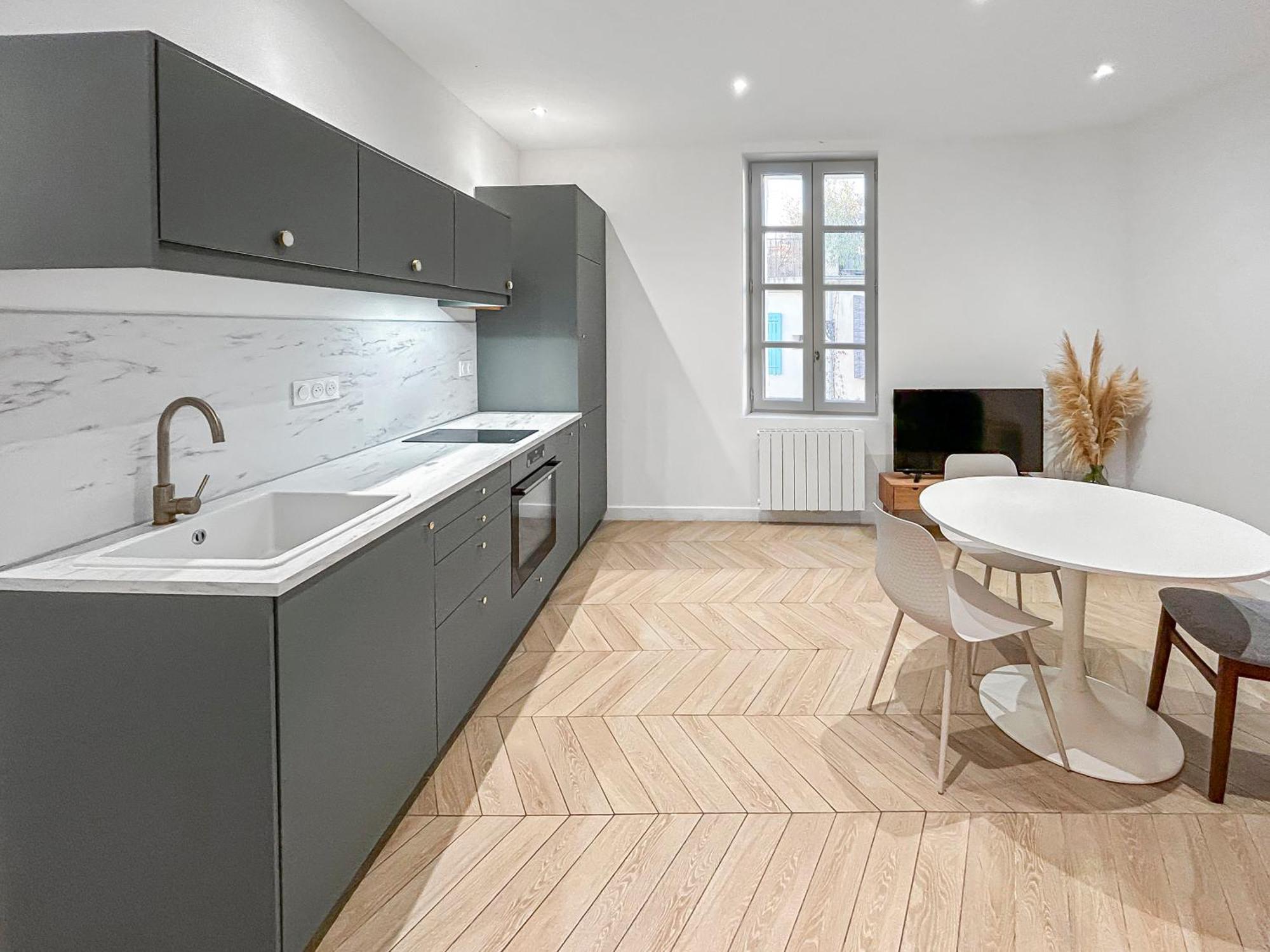 Hebergements Modernes & Cosy A Arles T3 Et T2 Elegants Eksteriør billede