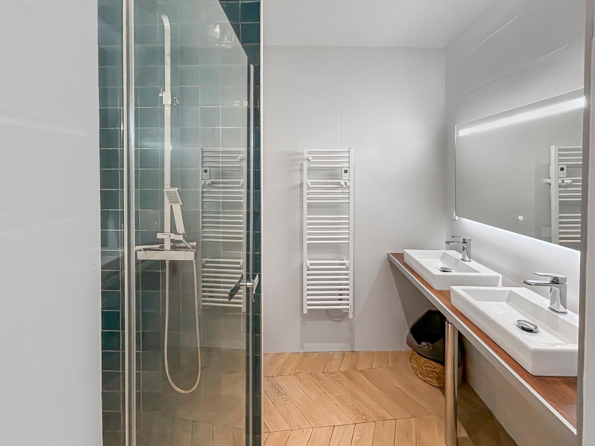 Hebergements Modernes & Cosy A Arles T3 Et T2 Elegants Eksteriør billede