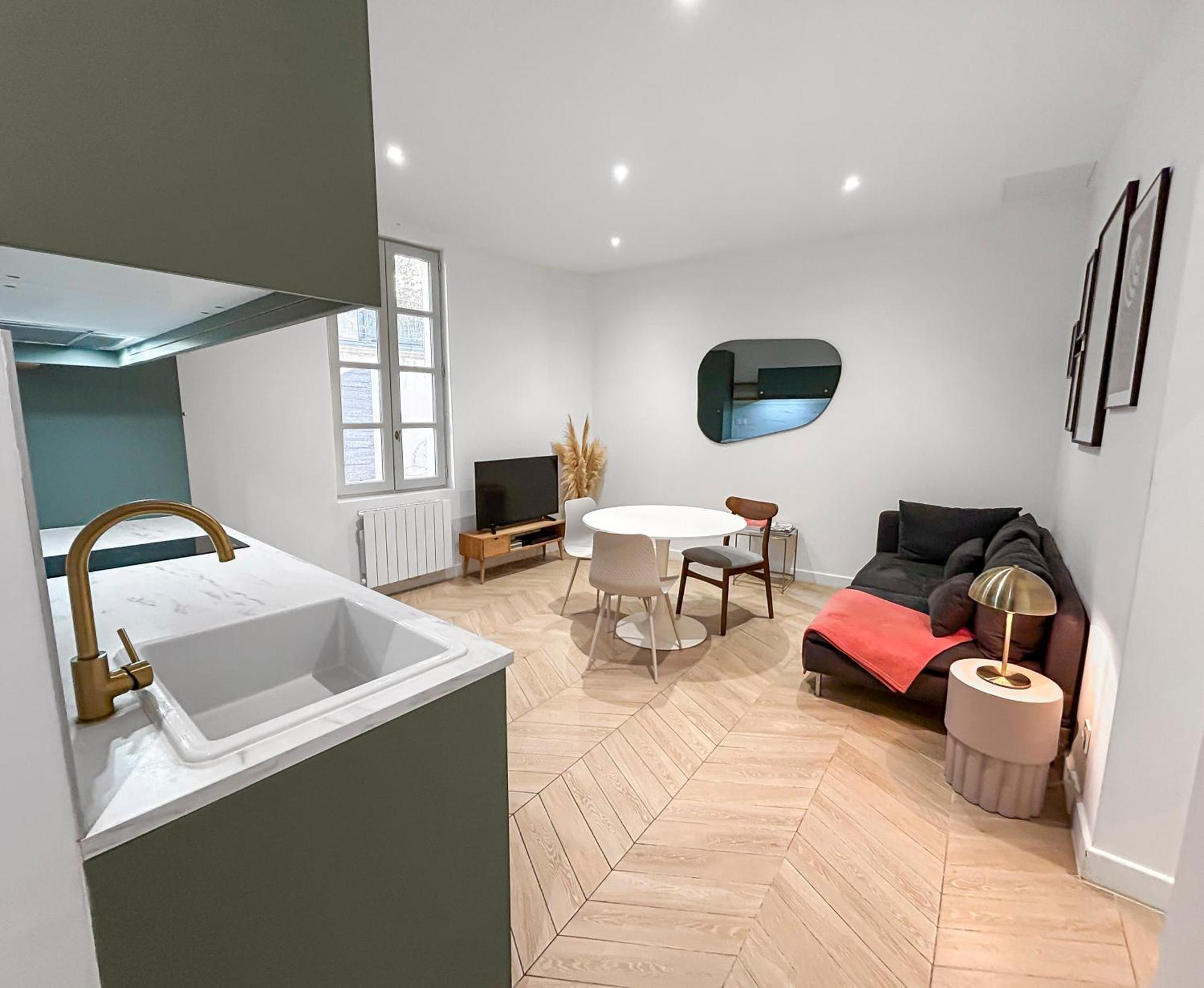 Hebergements Modernes & Cosy A Arles T3 Et T2 Elegants Eksteriør billede