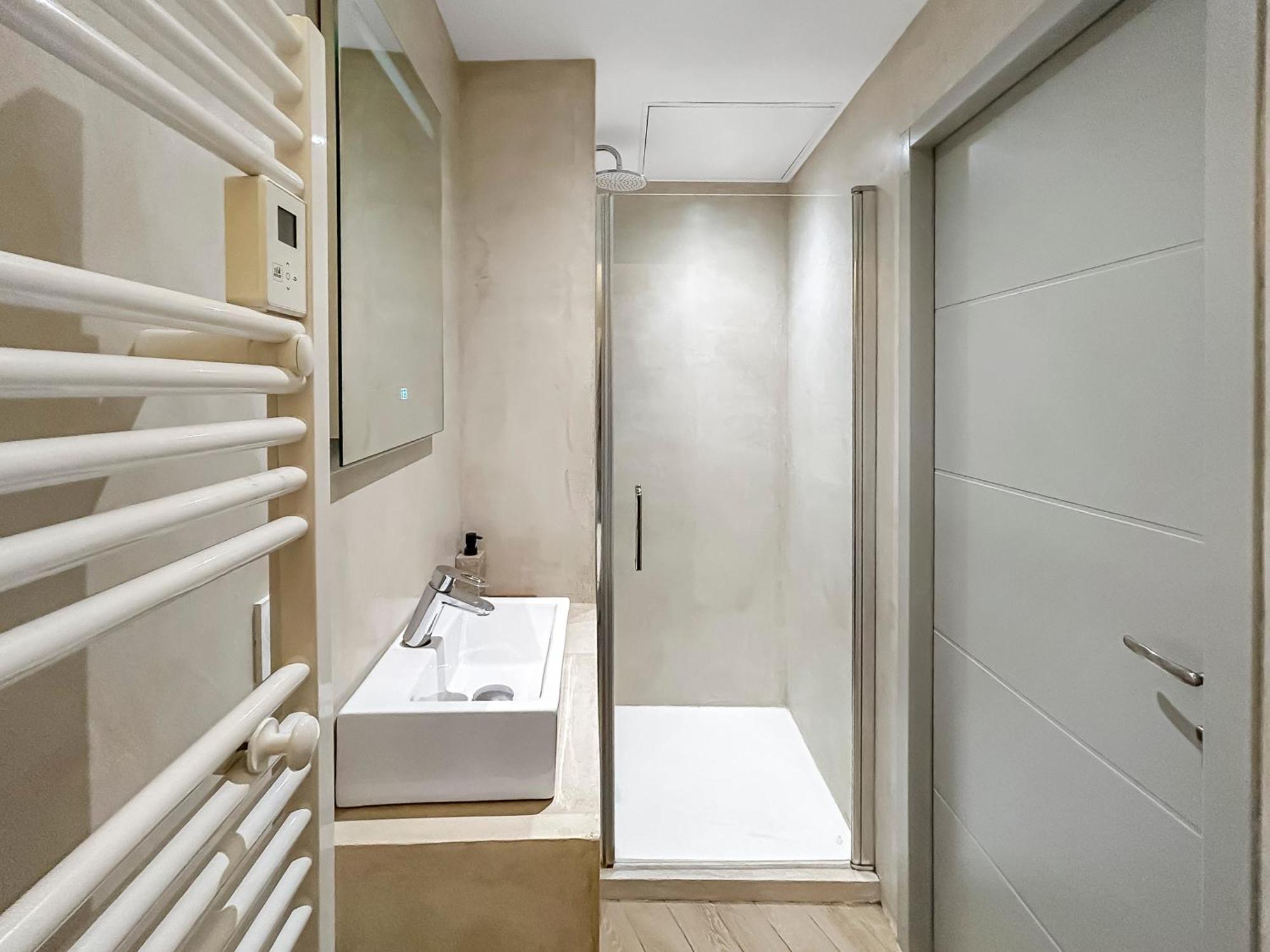 Hebergements Modernes & Cosy A Arles T3 Et T2 Elegants Eksteriør billede